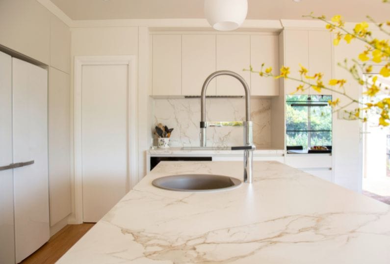 Common Kitchen Worktop Design Mistakes to Avoid: A Guide for Homeowners